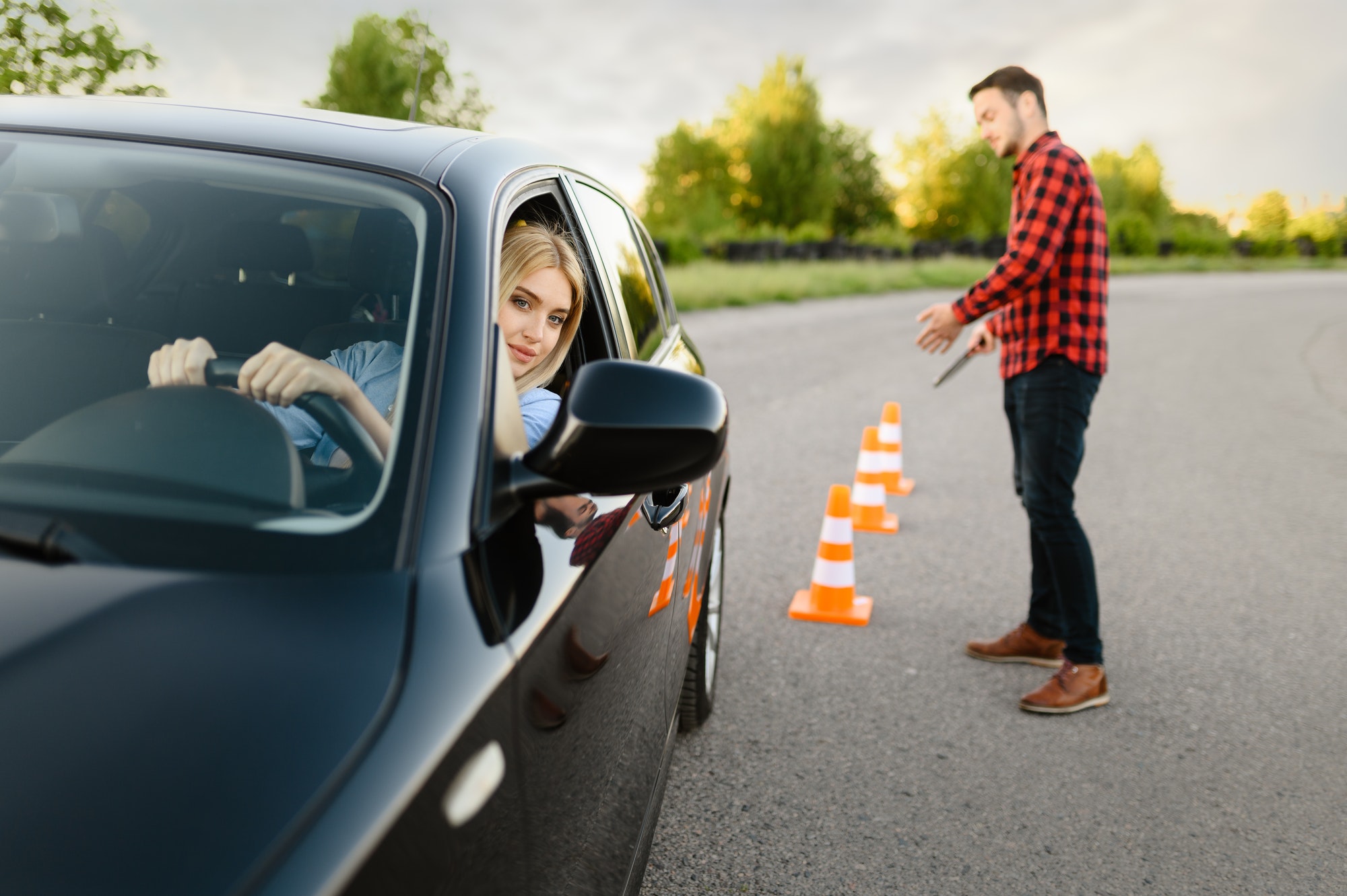 male-instructor-happy-with-driving-of-his-student.jpg male-instructor-happy-with-driving-of-his-student.jpg